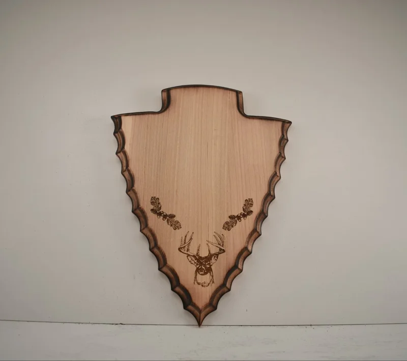 Arrowhead antler taxidermy plaque with laser engraving